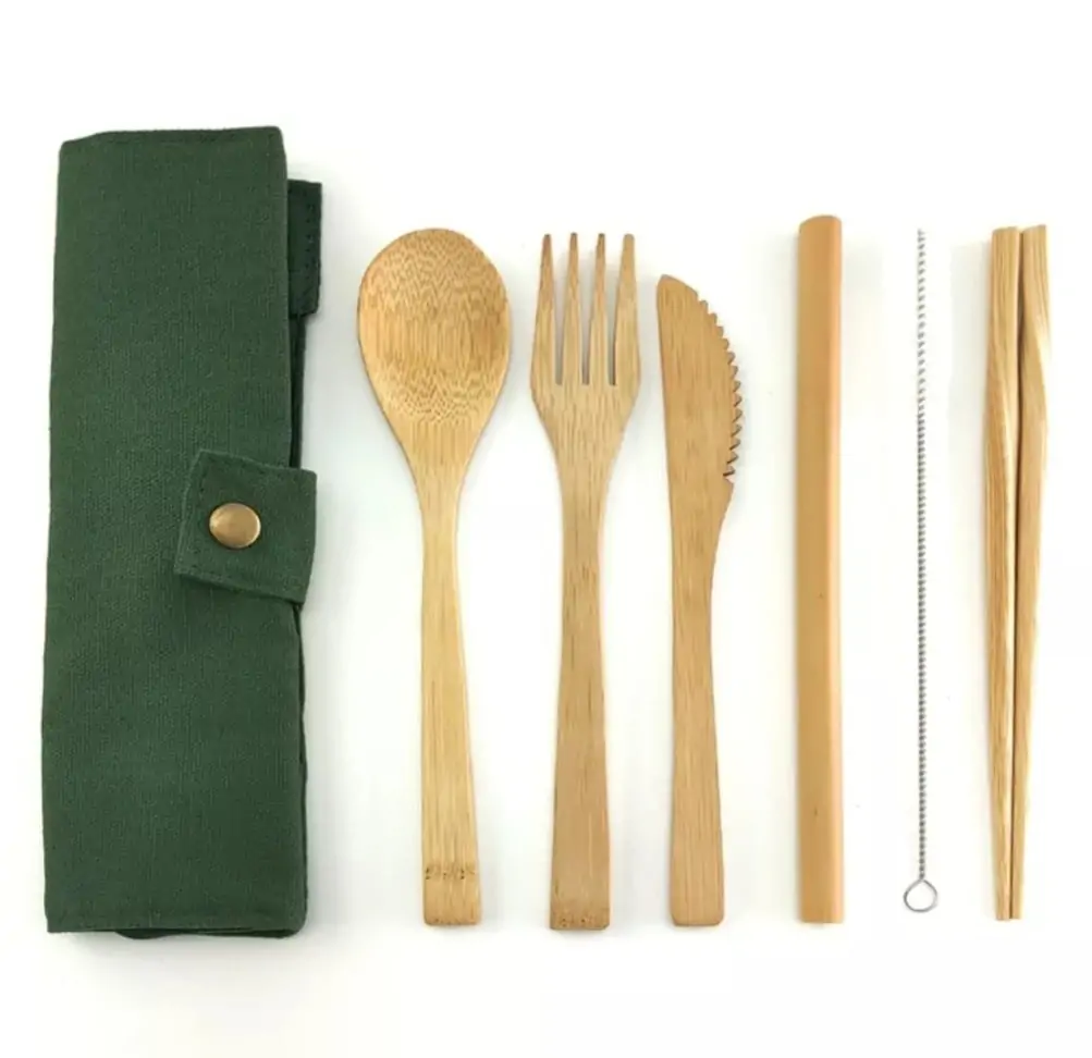 Set de Cubiertos de Bambú